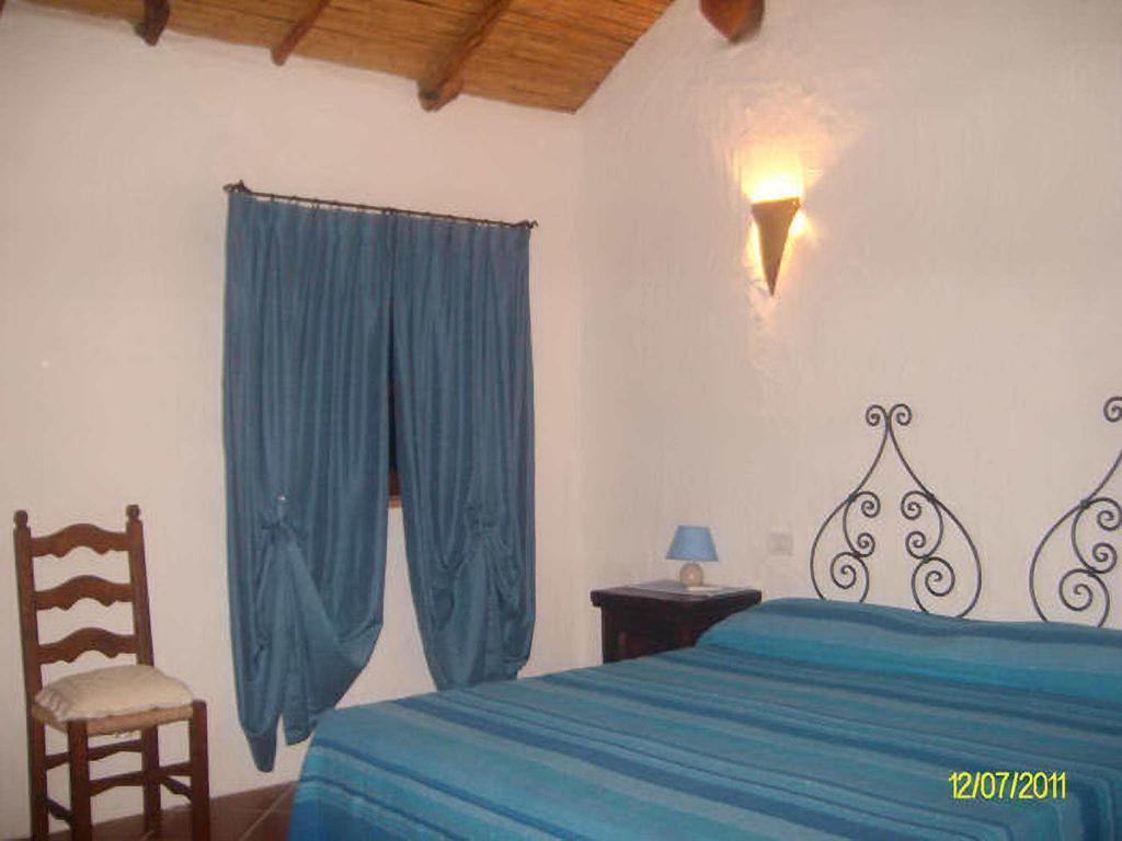 Agriturismo Spridda Bed & Breakfast อาร์ซาเคนา ห้อง รูปภาพ